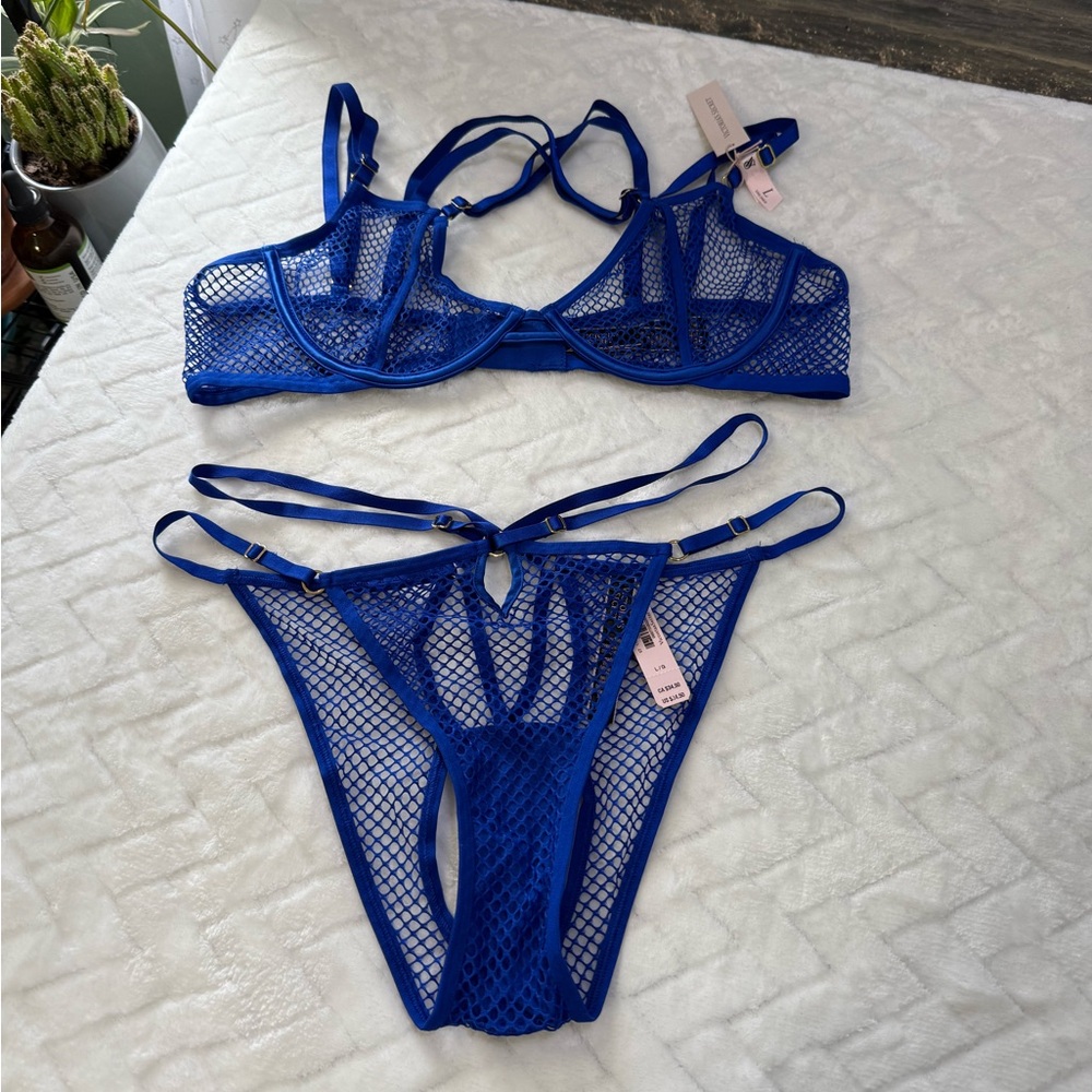 Nwt $89 Victorias Secret Very Sexy Strappy Cheeky Fishnet Open Cup Bra Blue L